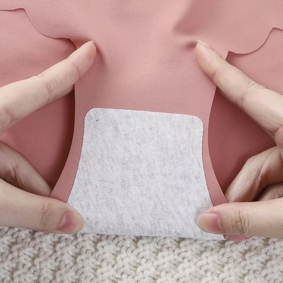 NWT 2 bundle panties 2 pastel pink SLXL seamless scallop edge hipsters two pairs - Picture 2 of 7